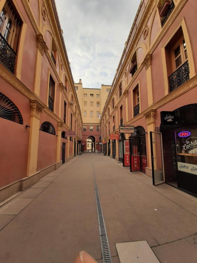 Ch Lumiere Hotell Madrid Eksteriør bilde